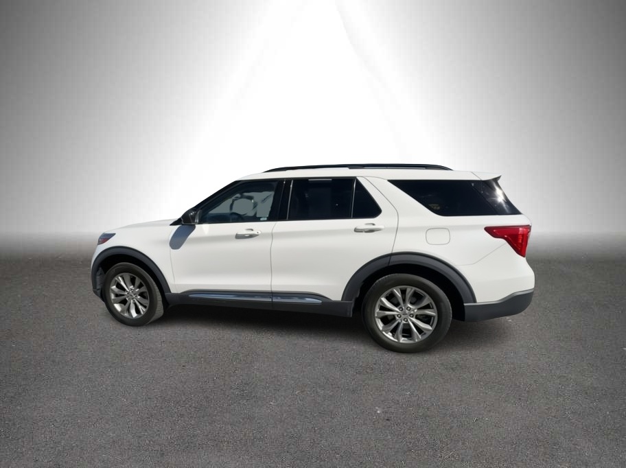 2020 Ford Explorer photo 5