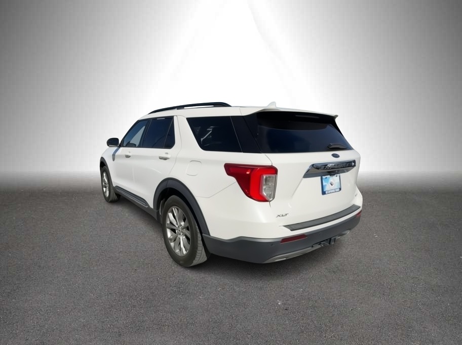 2020 Ford Explorer photo 6