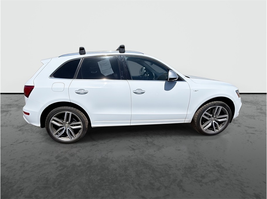 2016 Audi SQ5 photo 9