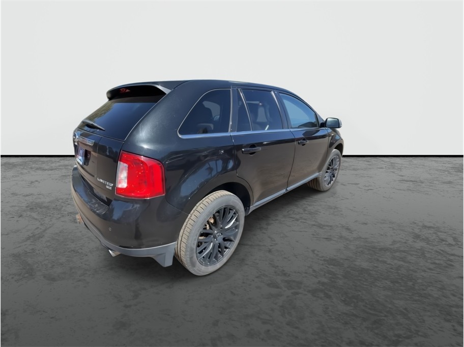 2013 Ford Edge photo 2