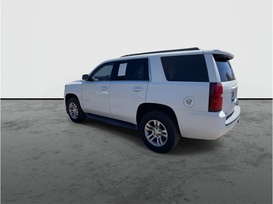 2017 Chevrolet Tahoe photo 6