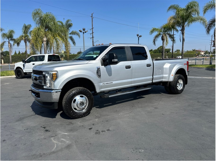 2019 Ford F-350 Super Duty XL Crew Cab LB DRW 4WD
