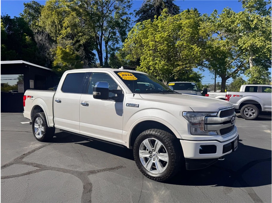 White 2018 Ford F-150 Platinum SuperCrew 4WD Pickup Truck Four-Wheel Drive Automatic