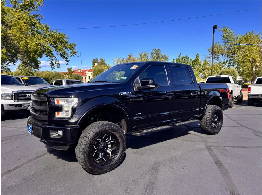 View vehicle photo 5