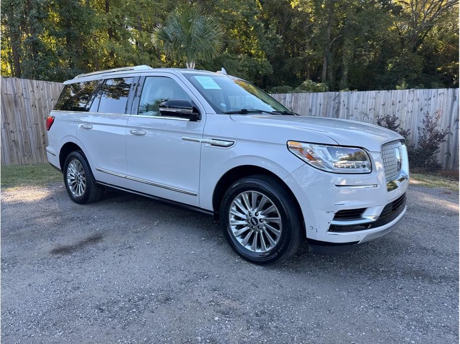 2020 Lincoln Navigator Standard RWD