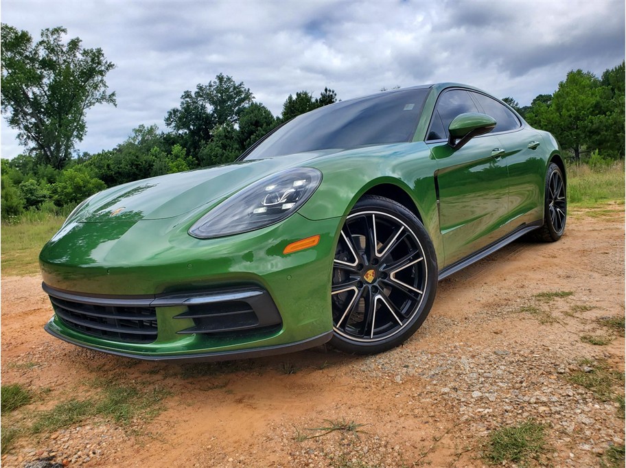 2018 Porsche Panamera 4 AWD