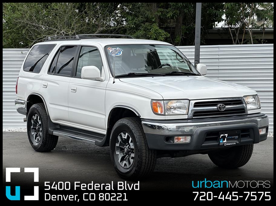 White 2000 Toyota 4Runner SR5 4WD SUV / Crossover Four-Wheel Drive 5-Speed Manual