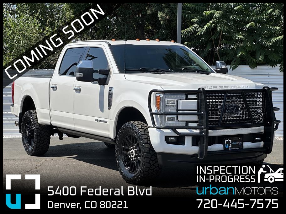 2017 Ford F-250 Super Duty Platinum Crew Cab 4WD   