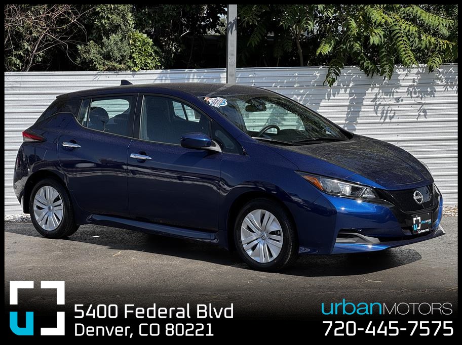 2025 Nissan LEAF