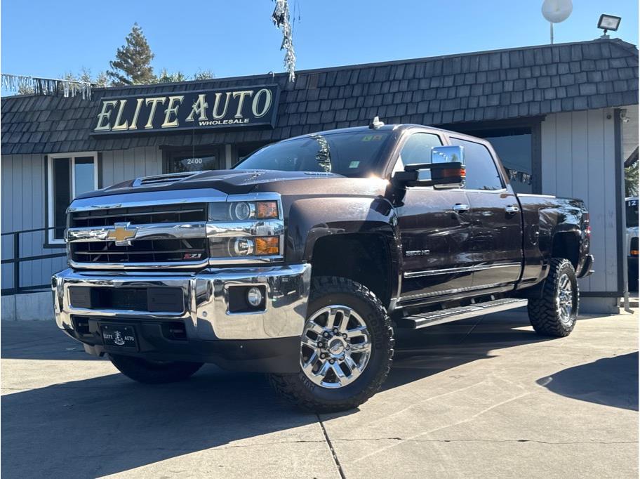 2018 Chevrolet Silverado 3500HD LTZ Crew Cab 4WD