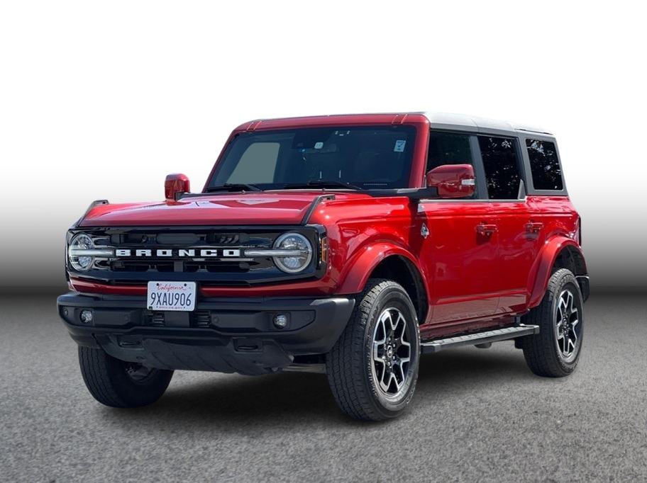 2024 Ford Bronco Outer Banks 4-Door 4WD