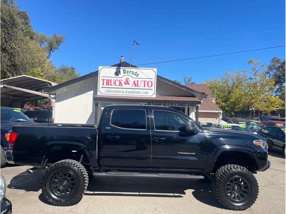 2016 Toyota Tacoma Double Cab SR5/TRD Off Road/TRD Sport