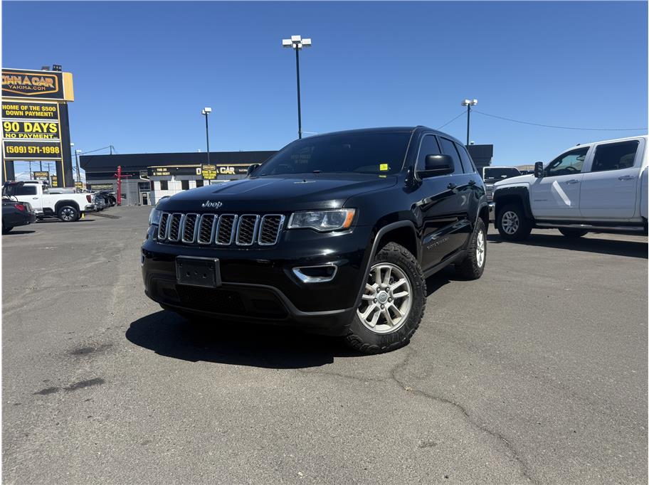  2018 Jeep Grand Cherokee Laredo 4WD   