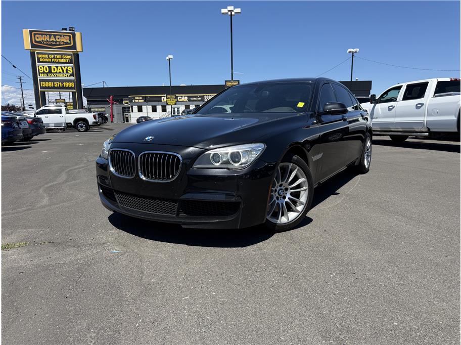 Black 2013 BMW 7 Series Sedan Rear-Wheel Drive 8-Speed Automatic
