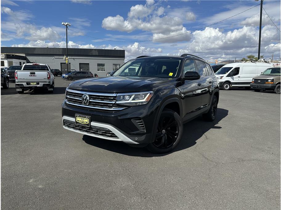  2022 Volkswagen Atlas SE 4Motion with Technology   