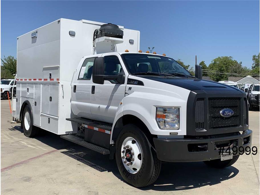 2017 Ford F750