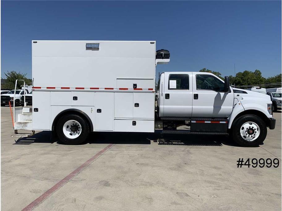 2017 Ford F750
