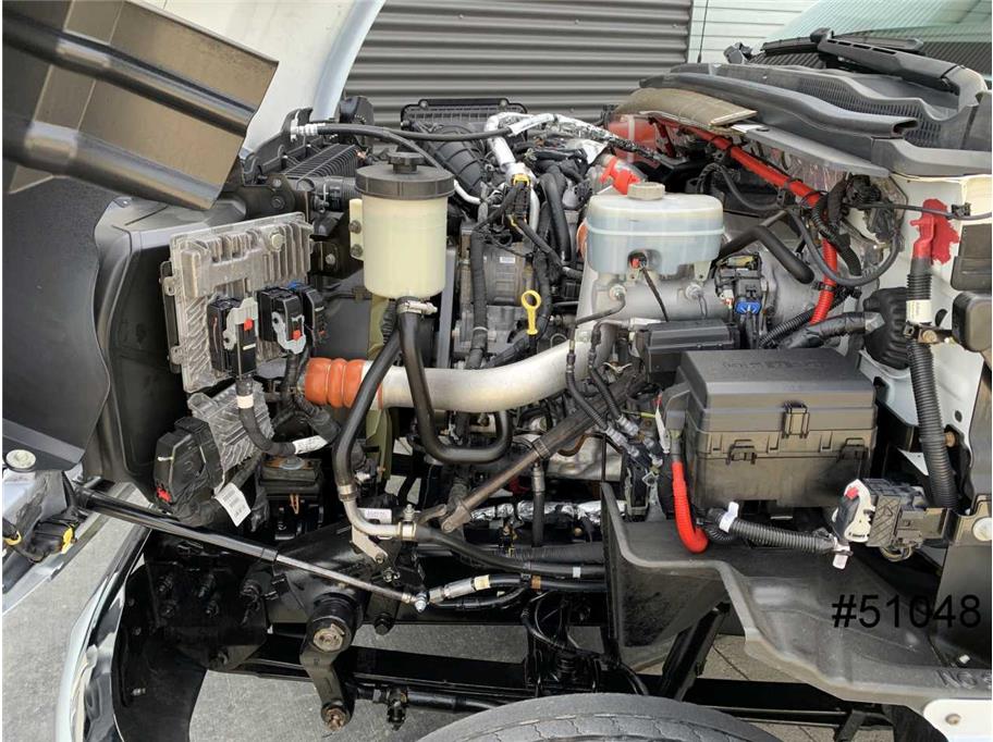 2021 Chevrolet Silverado MD - Photo 12