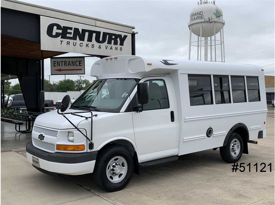 2014 Chevrolet Express 3500 139" WB's photo