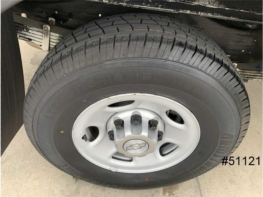 2014 Chevrolet 3500 Express