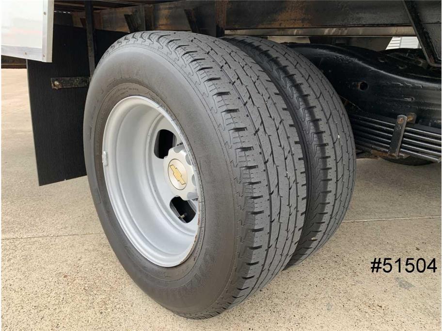 2023 Chevrolet 3500 Express DRW