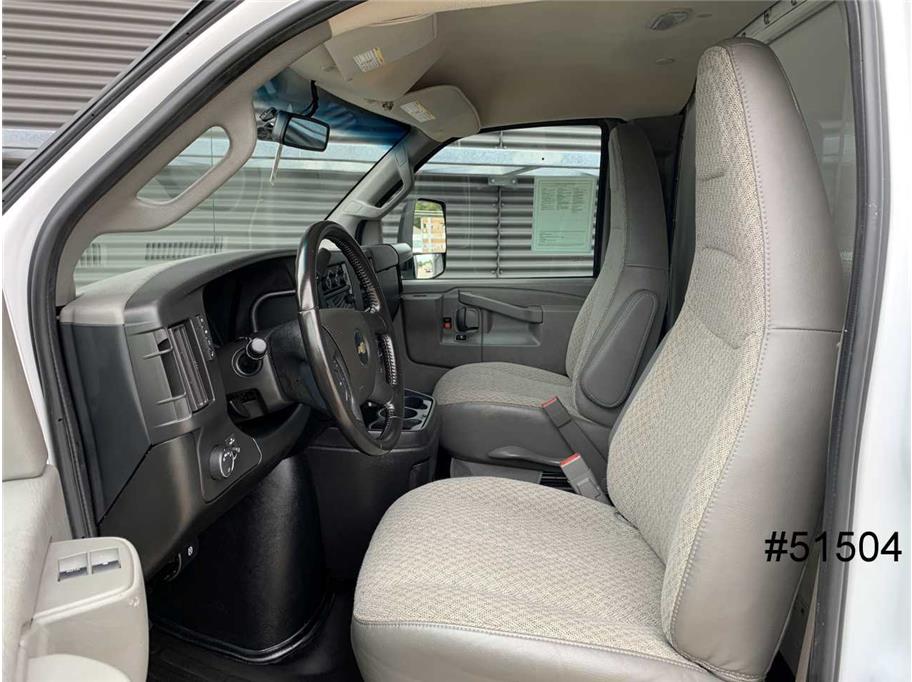 2023 Chevrolet 3500 Express DRW