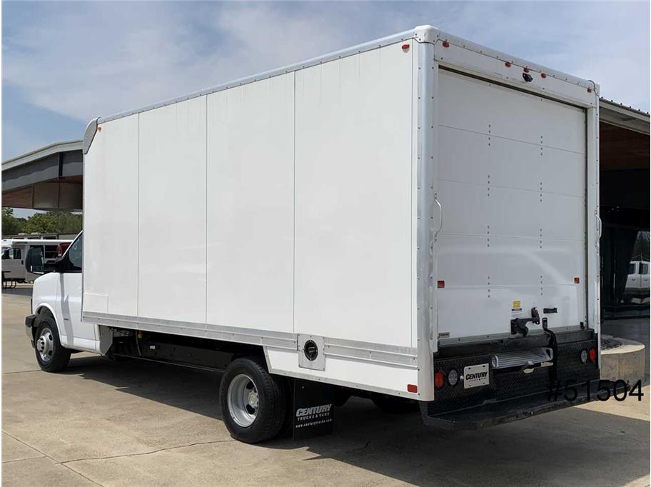 2023 Chevrolet 3500 Express DRW