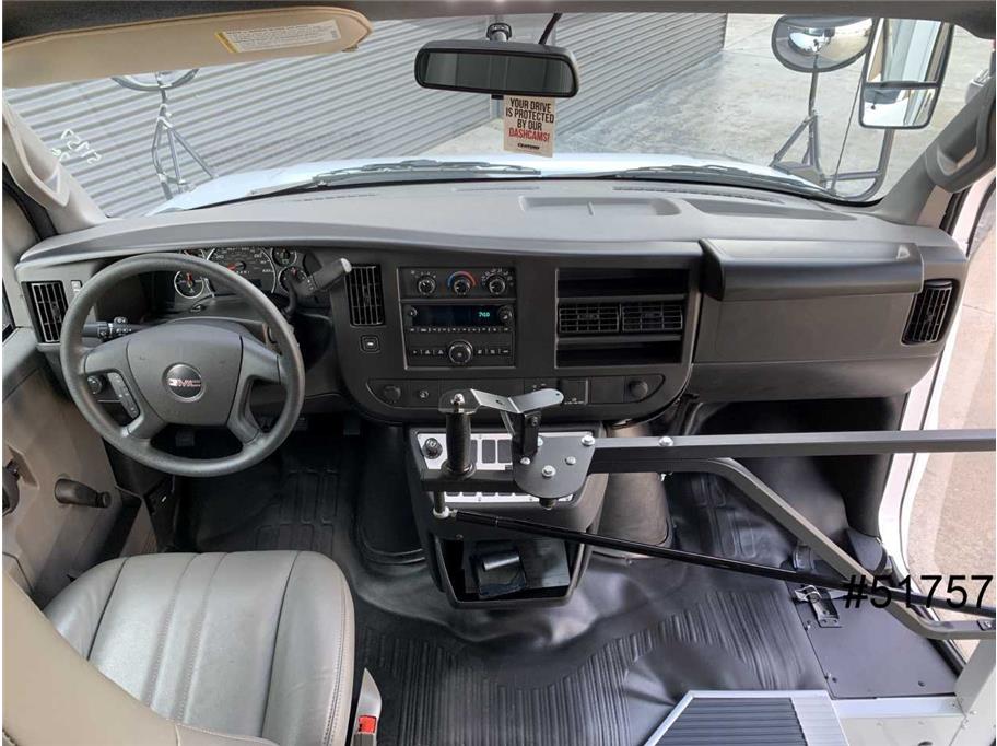 2023 GMC 3500 Savana