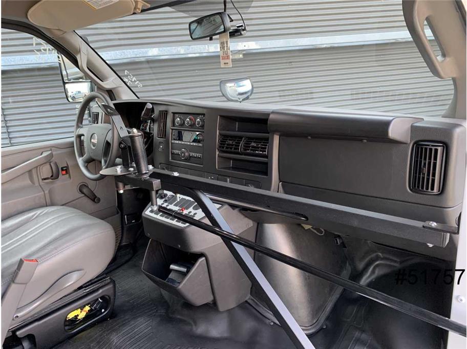 2023 GMC 3500 Savana