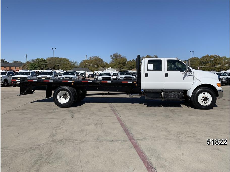 2011 Ford F750