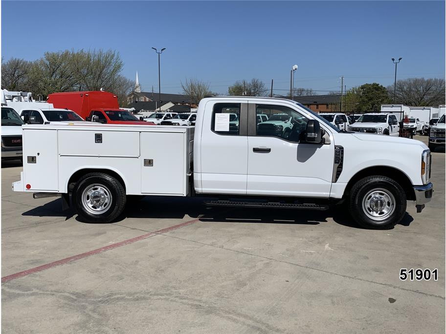 2024 Ford F-350 Super Duty XL - Photo 5