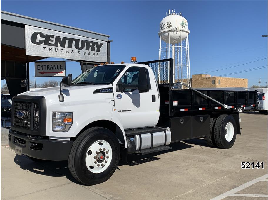 2022 Ford F-750 - Photo 3