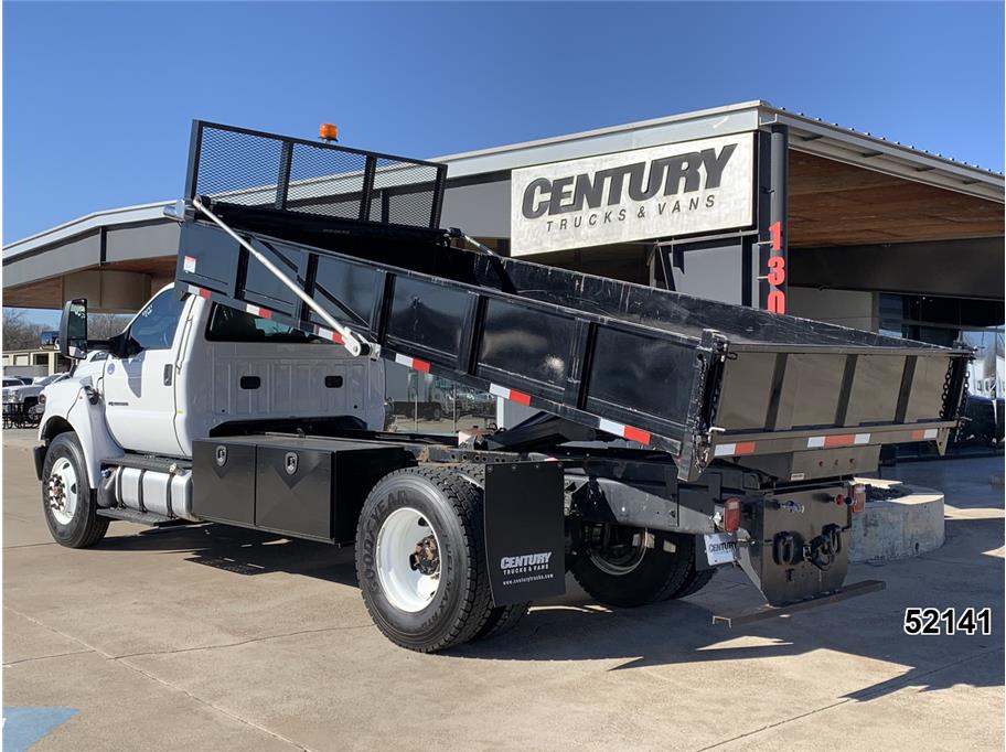 2022 Ford F-750 - Photo 9
