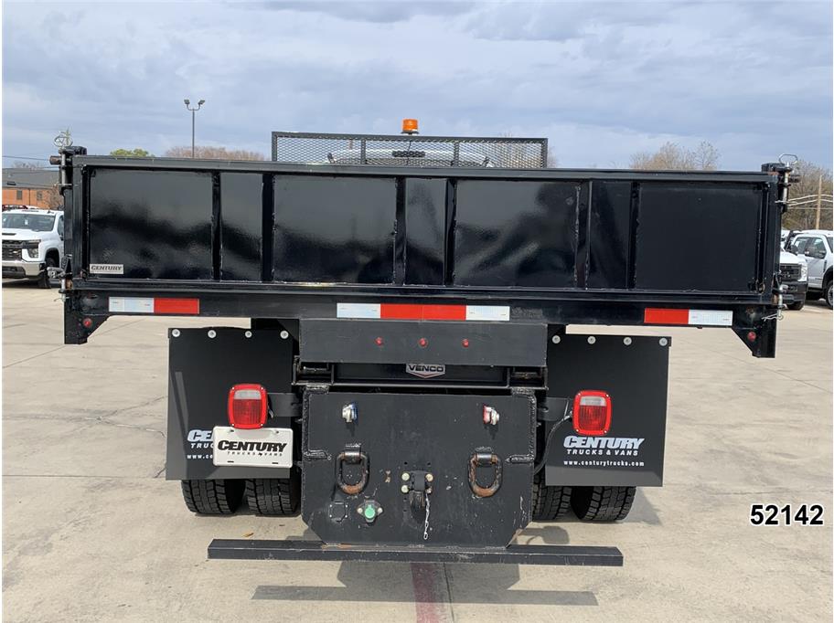 2022 Ford F-750 - Photo 10