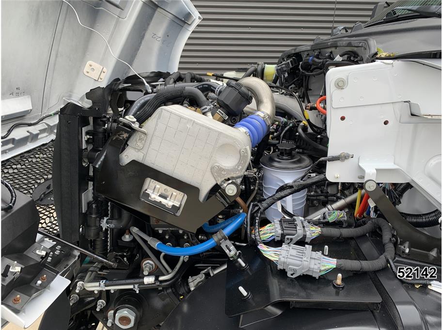 2022 Ford F-750 - Photo 12