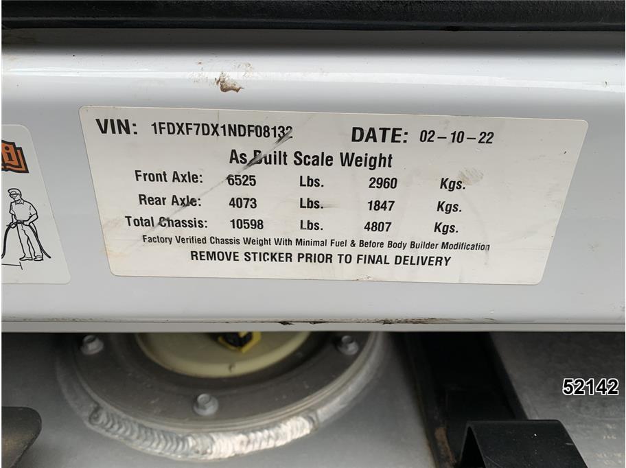 2022 Ford F-750 - Photo 16