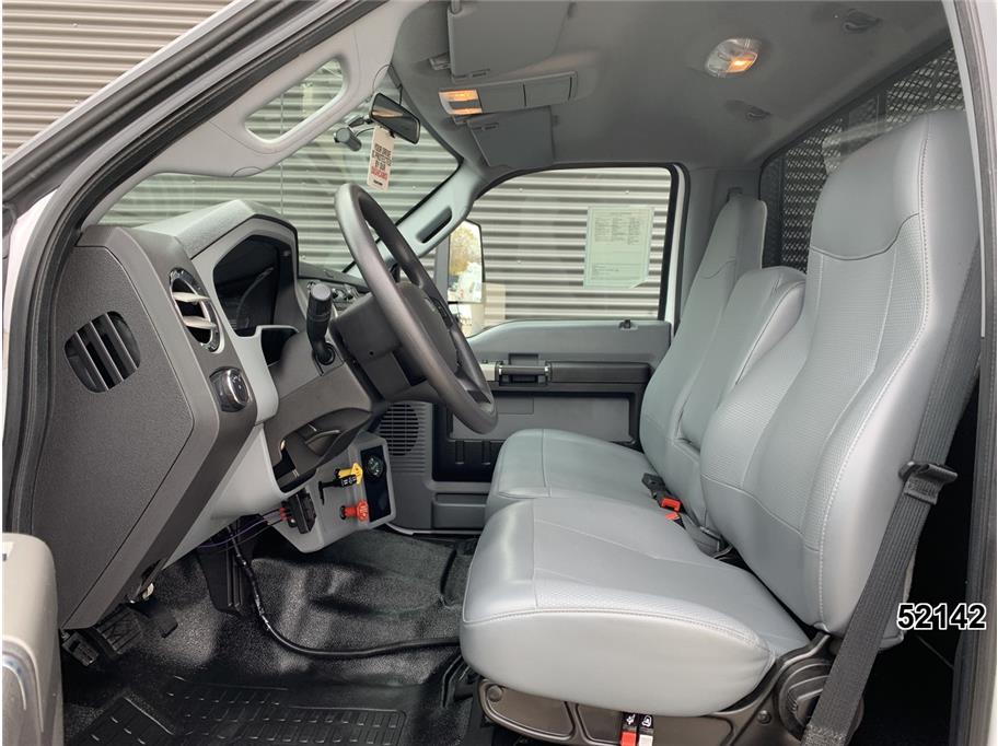 2022 Ford F-750 - Photo 23