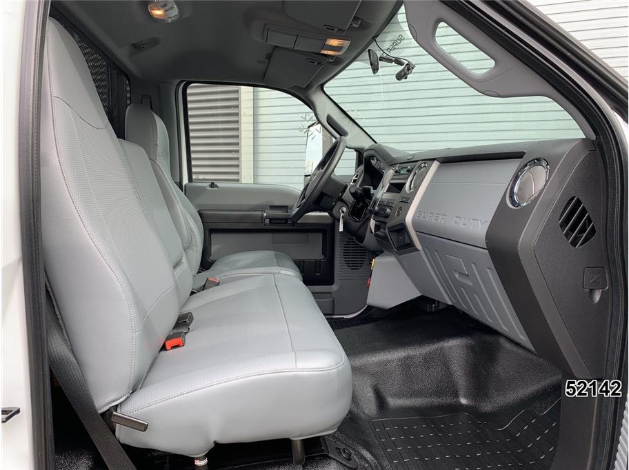 2022 Ford F-750 - Photo 24