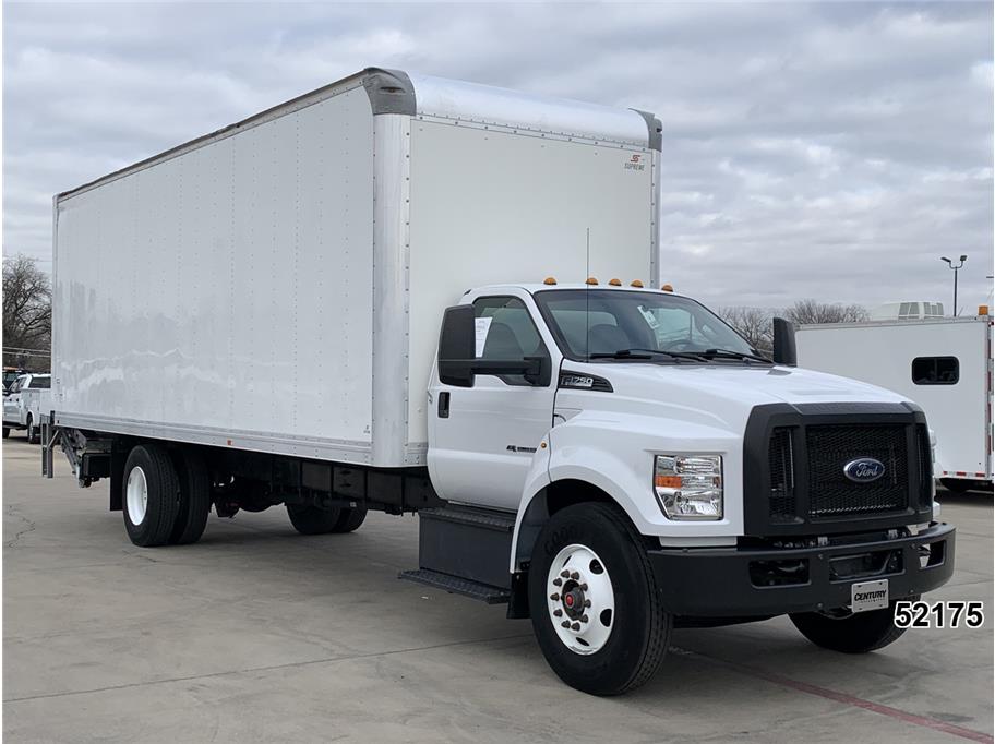 2022 Ford F750