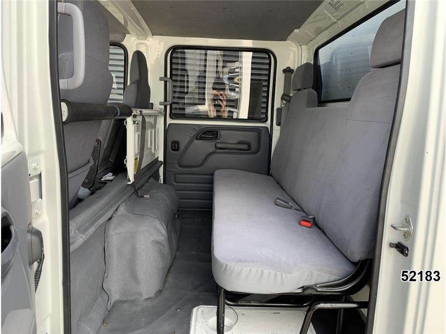 2017 Isuzu NPR HD - Photo 23