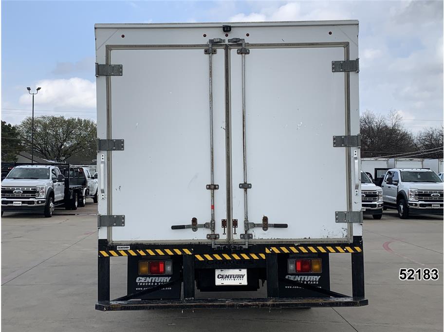 2017 Isuzu NPR HD - Photo 8