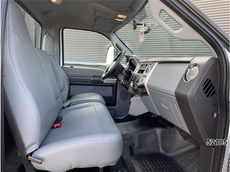 2022 Ford F-750 - Photo 24