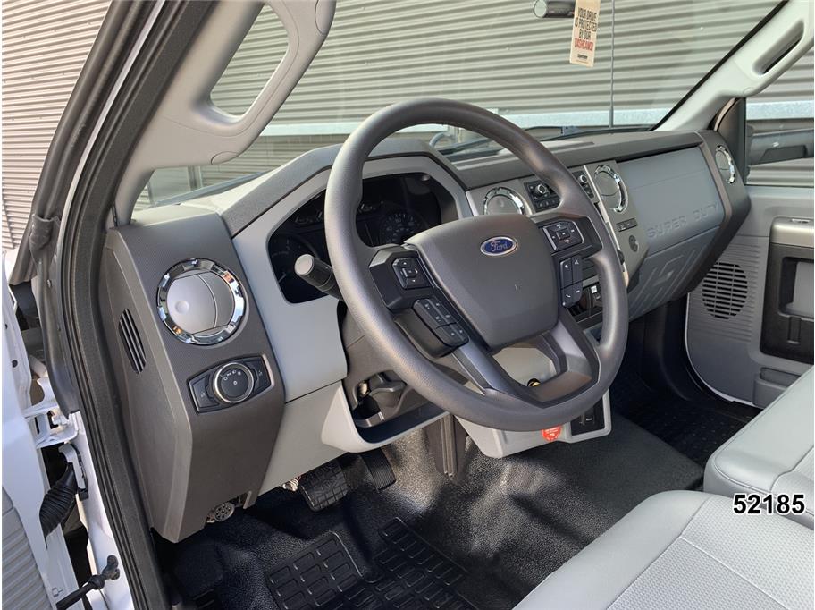 2022 Ford F-750 - Photo 25