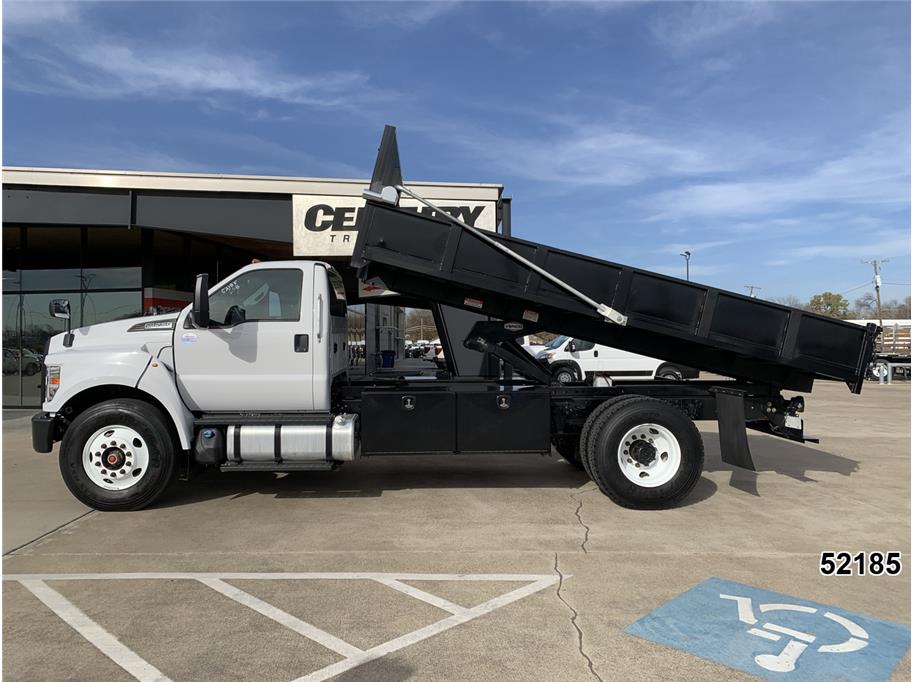 2022 Ford F-750 - Photo 6