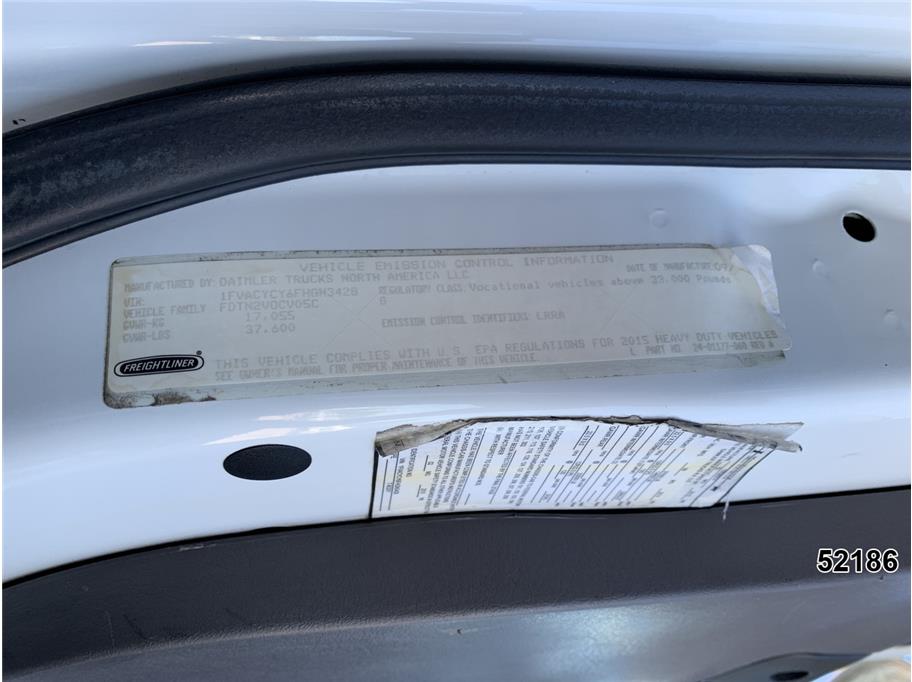 2015 Freightliner M2 106