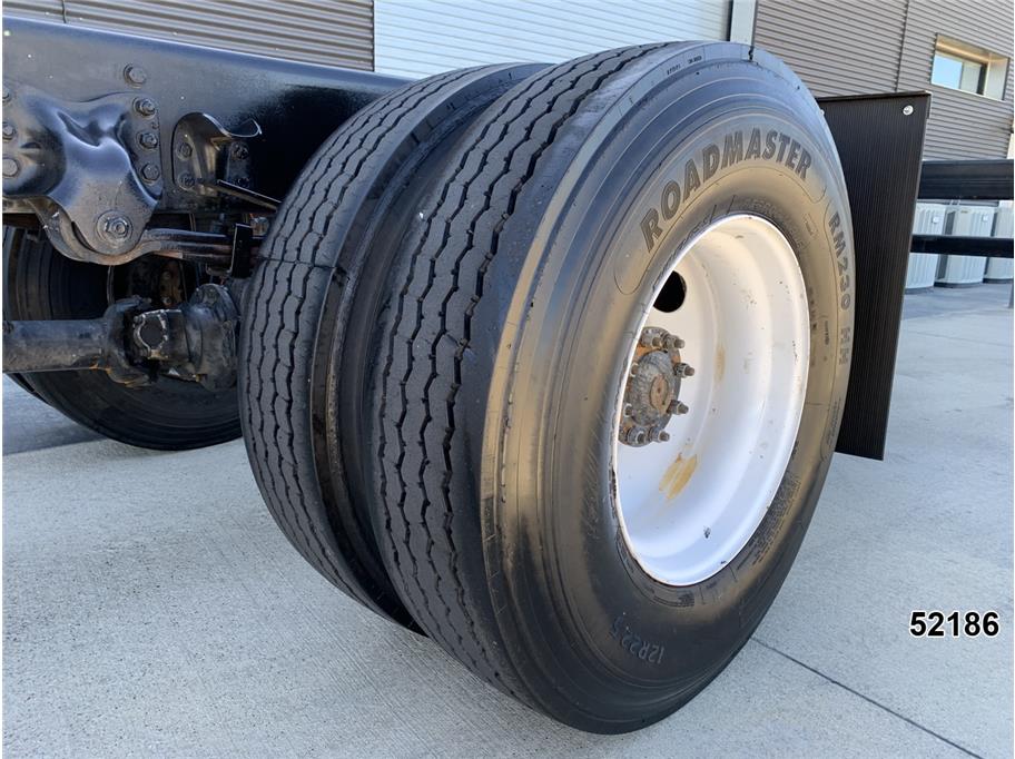 2015 Freightliner M2 106