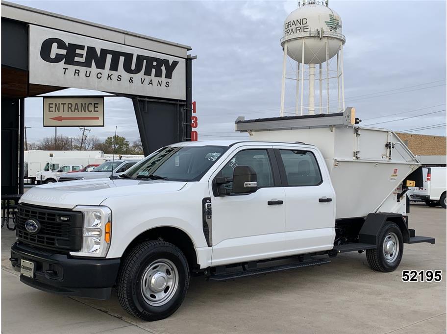 2023 Ford F-250 Super Duty XL - Photo 3