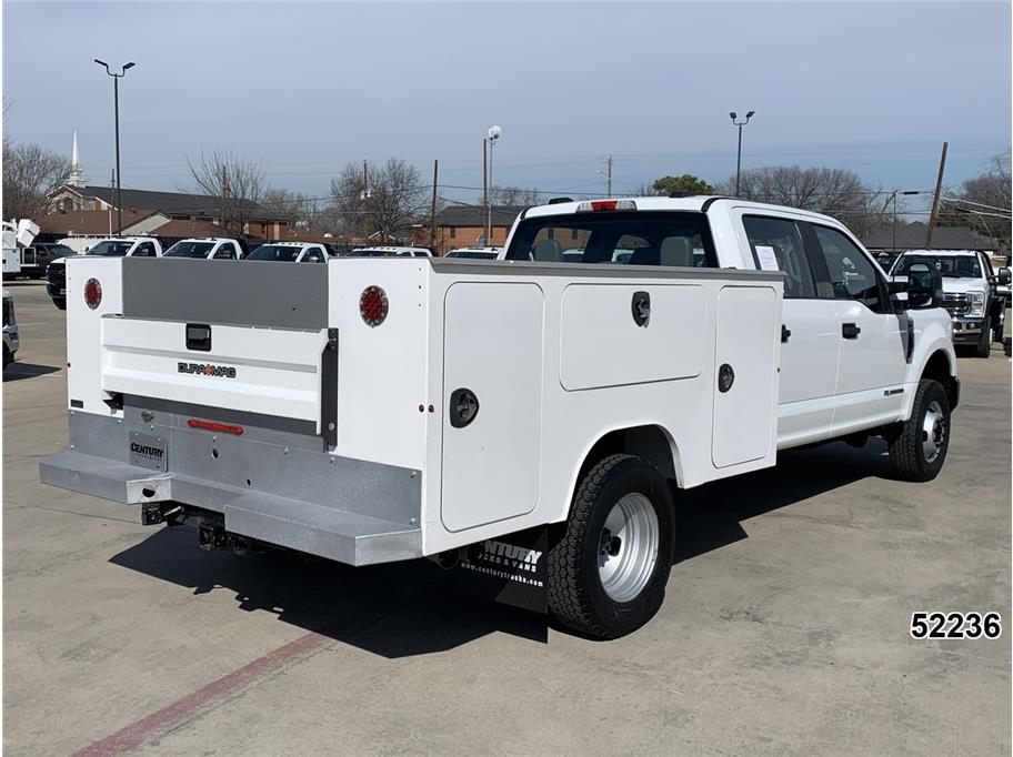 2022 Ford F350 DRW