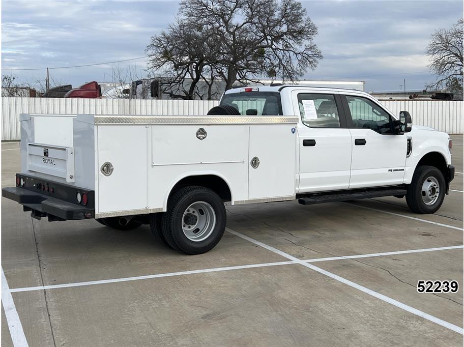 2022 Ford F350 DRW