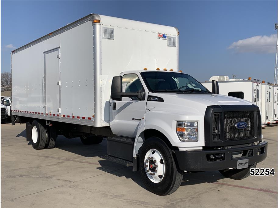 2025 Ford F750